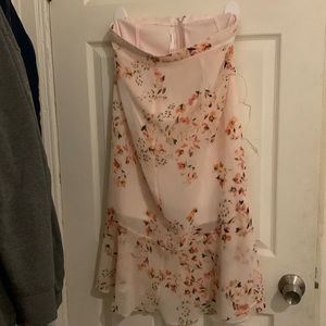 Calvin Klein skirt ruffled at the bottom